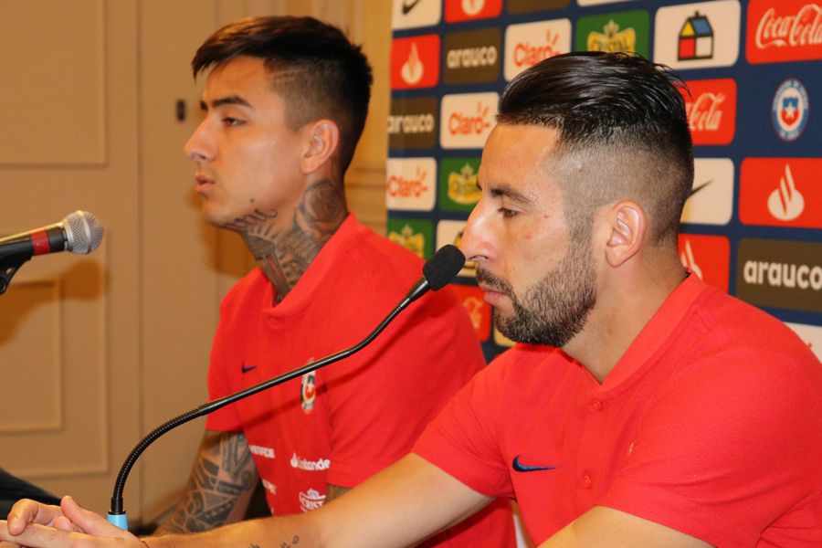 Mauricio Isla, Erick Pulgar