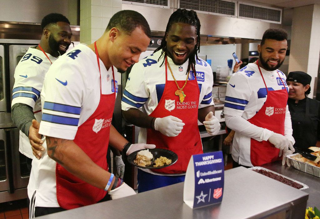 Ezekiel Elliott, Dak Prescott and Jaylon Smith Compete in