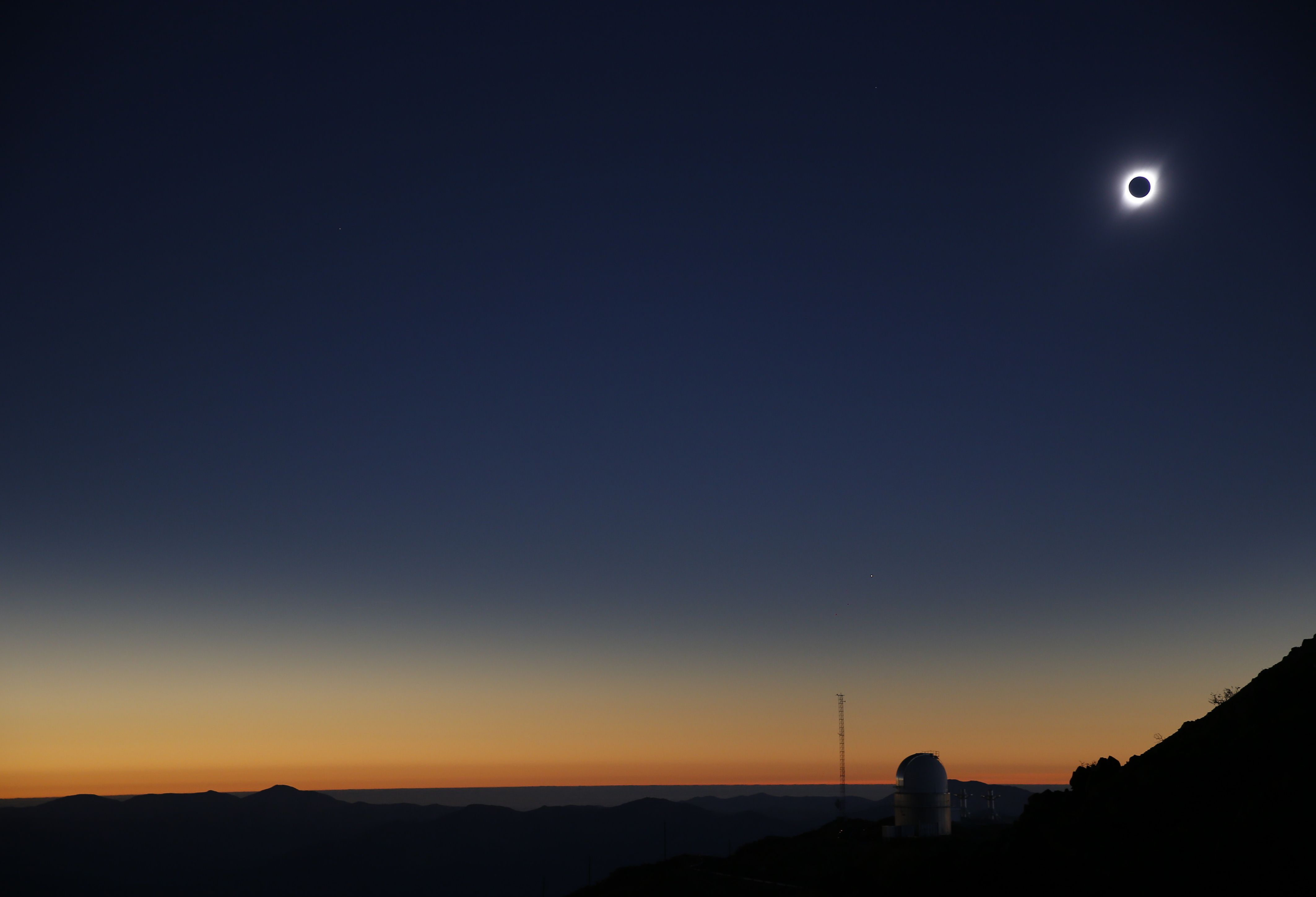 A solar eclipse is observed at Coquimbo