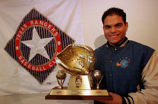 10 things to know about Ivan 'Pudge' Rodriguez, from his golden