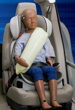 ford_inflatable_seat_belt_08.jpg