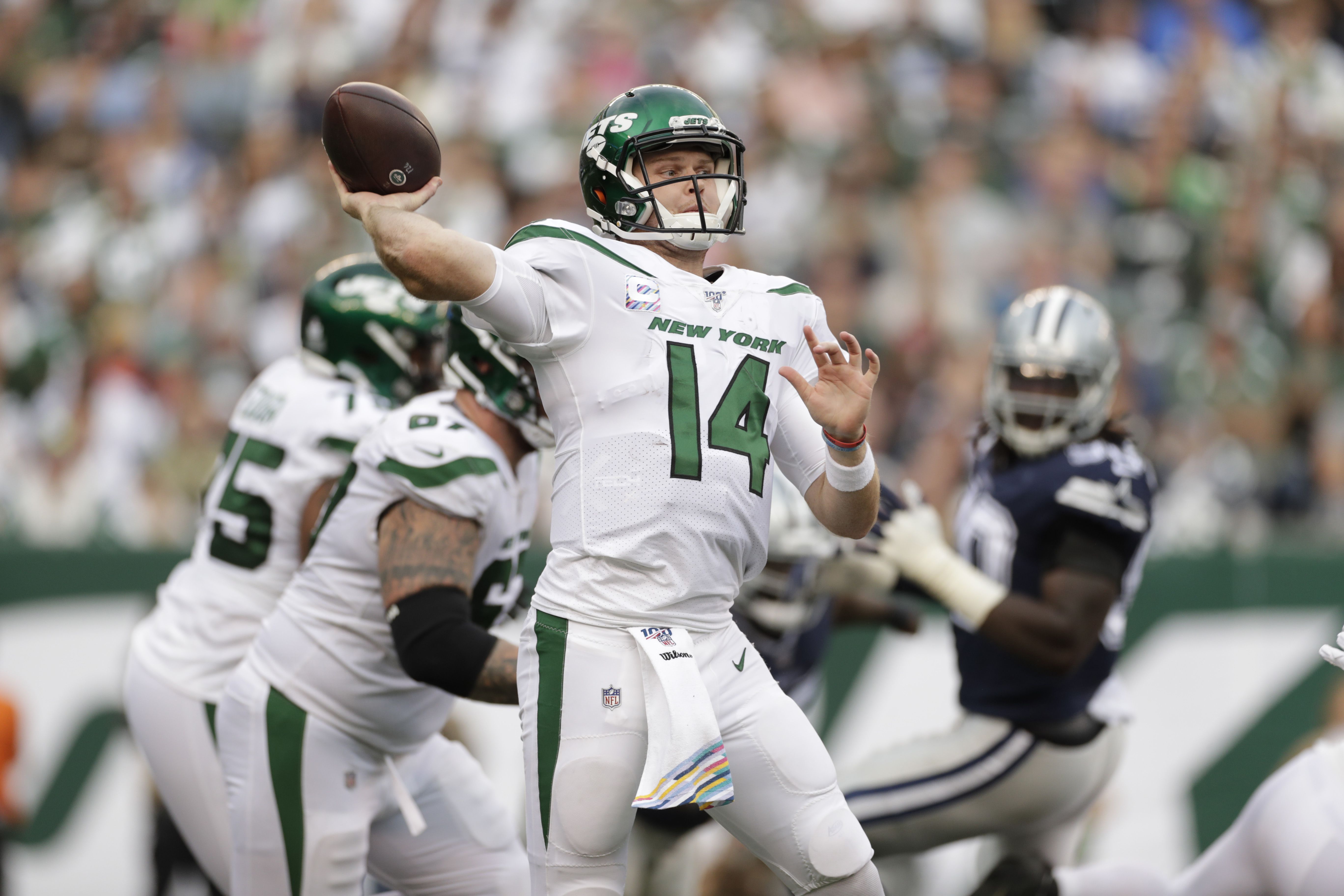 New York Jets: Sam Darnold's uncanny outside-the-pocket skills (Film)