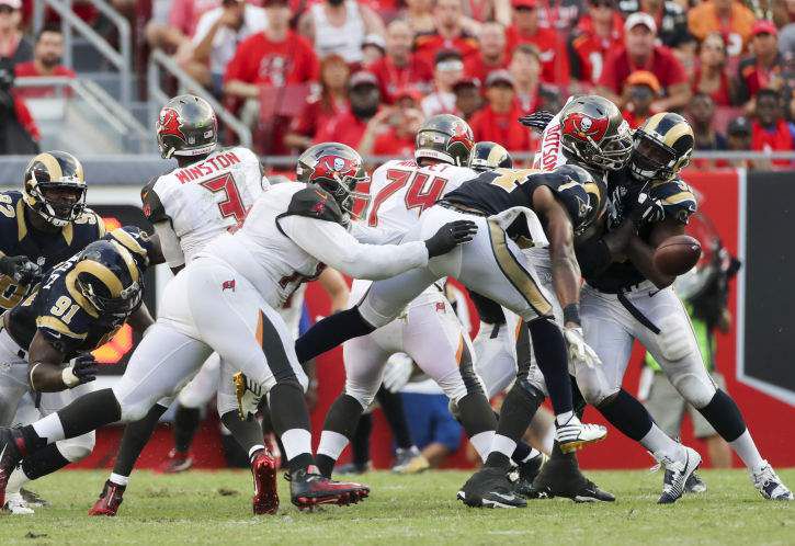 Bucs' Jameis Winston proves his mettle in big win over the Rams