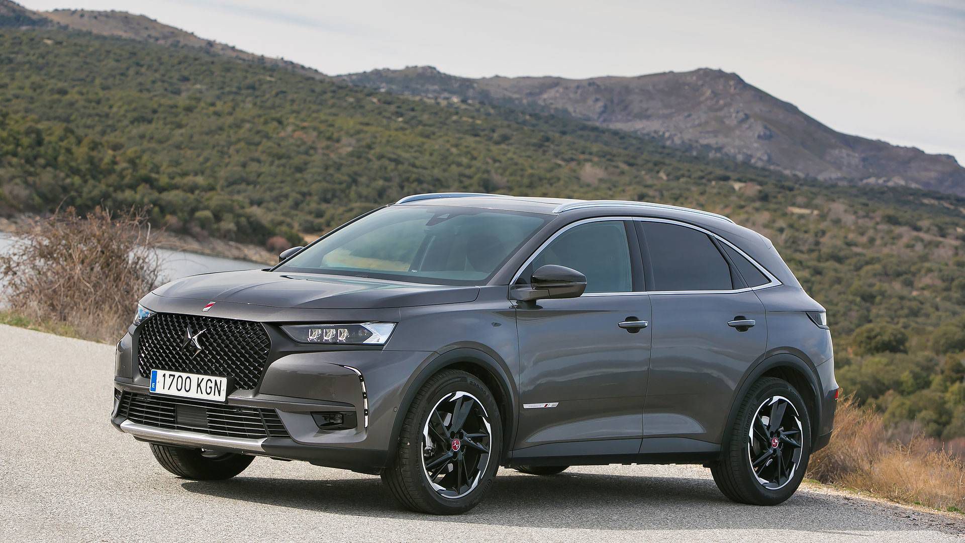 ds-7-crossback-performance-line-bluehdi-180-aut-prueba.jpg