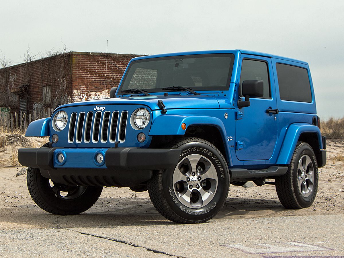 Pros and Cons: The 2016 Jeep Wrangler Sahara is hardcore with soft edges –  New York Daily News