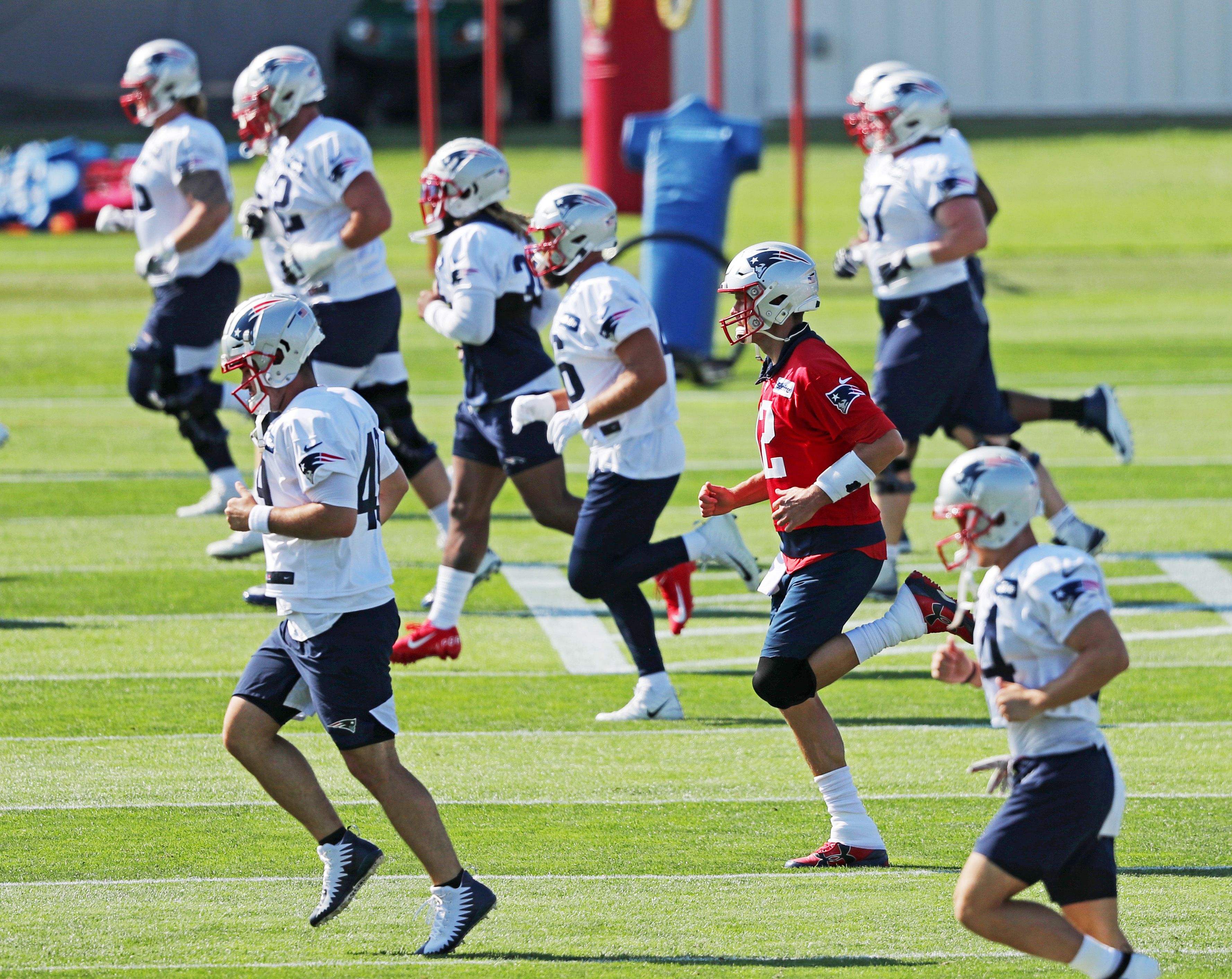 Tom Brady young as ever in 19th NFL training camp with Patriots