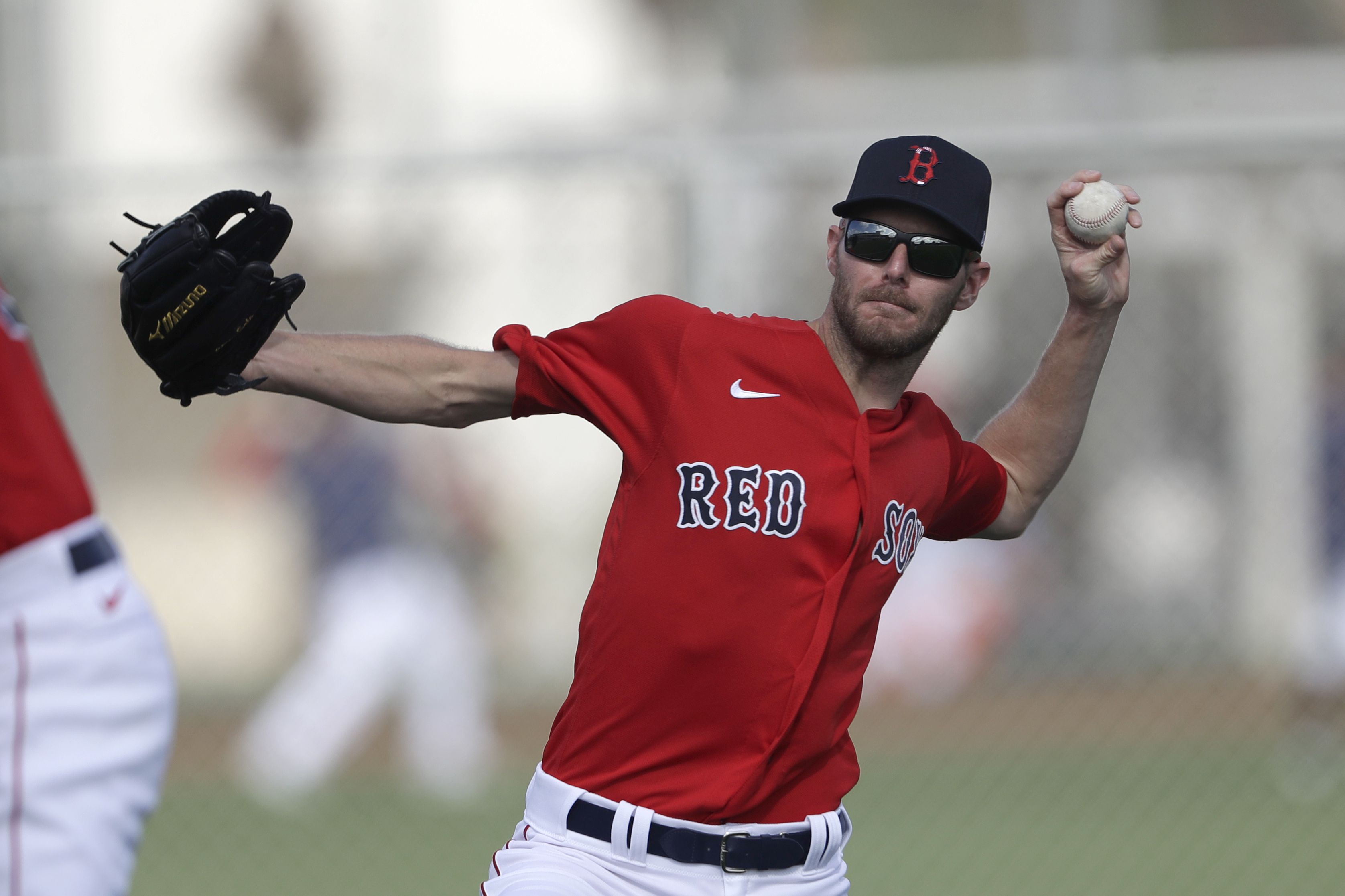 Red Sox acquire ace left-hander Chris Sale from White Sox