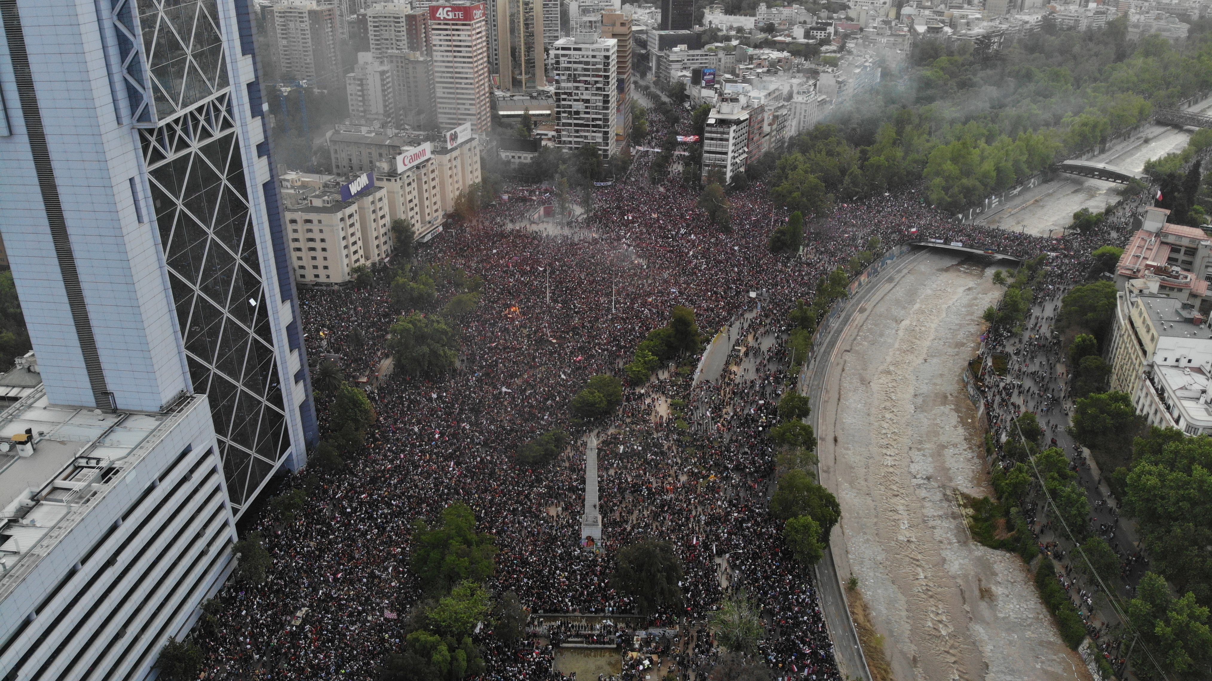 MANIFESTACIONES EN PLAZA ITALIA
MARCHA HISTORICA