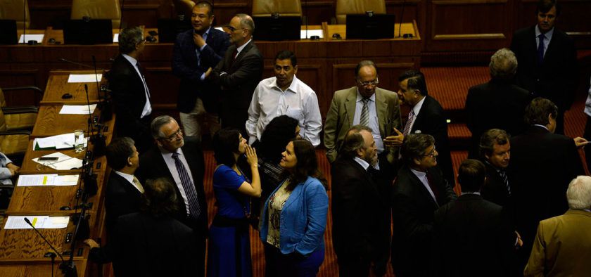 Parlamento-840x394.jpg