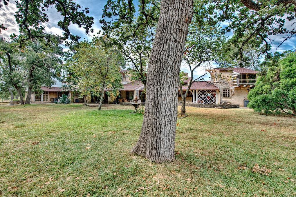 Hill Country Ranch Up For Sale Was Designed By Famous Dallas