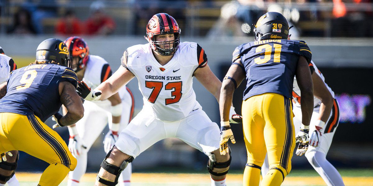 Former Oregon State stars Ryan Nall, Artavis Pierce compete against each  other for a roster spot with the Chicago Bears 