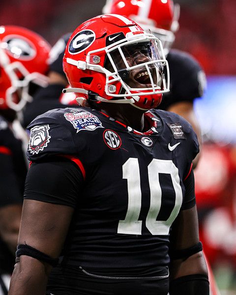 Former Georgia defensive lineman Malik Herring undergoes knee surgery