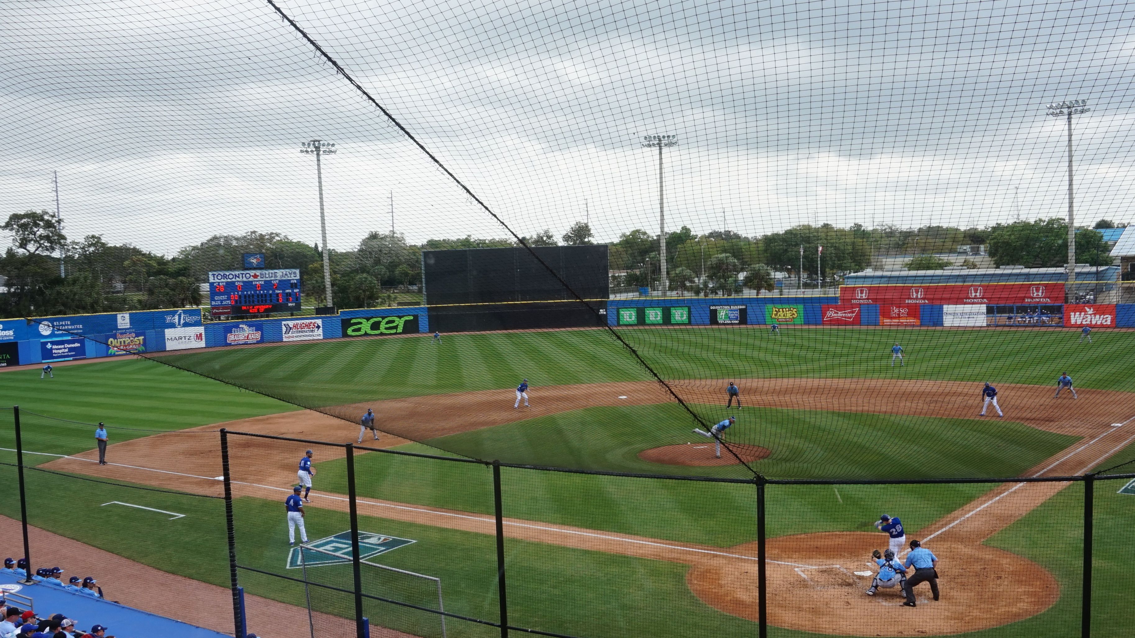 Three games, four alignments, five outfielders. Finally, Hunter