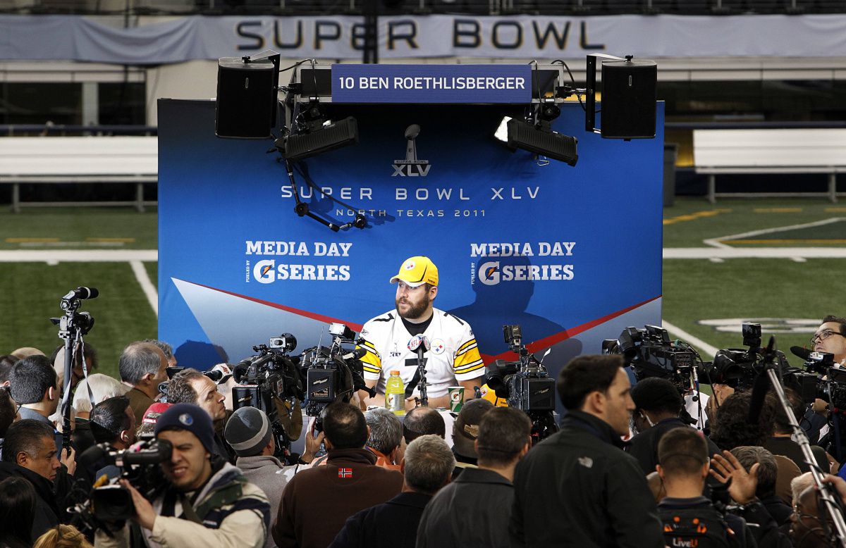 Live coverage of Super Bowl Media Day