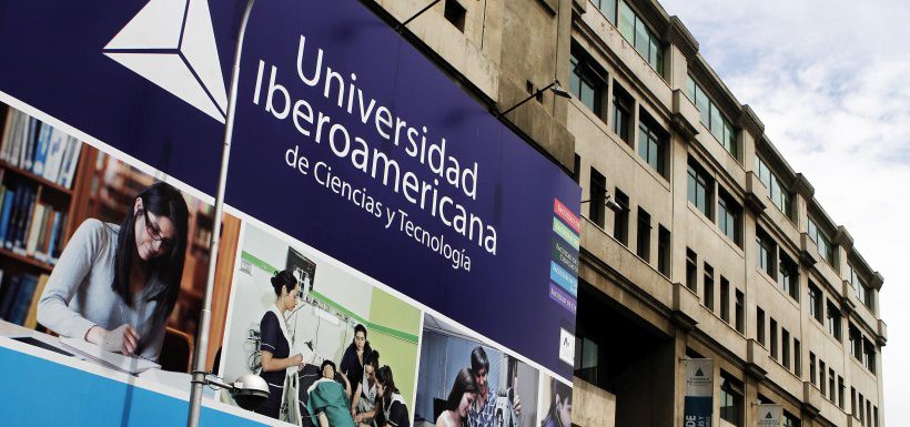 Fachada de la Universidad Iberoamericana