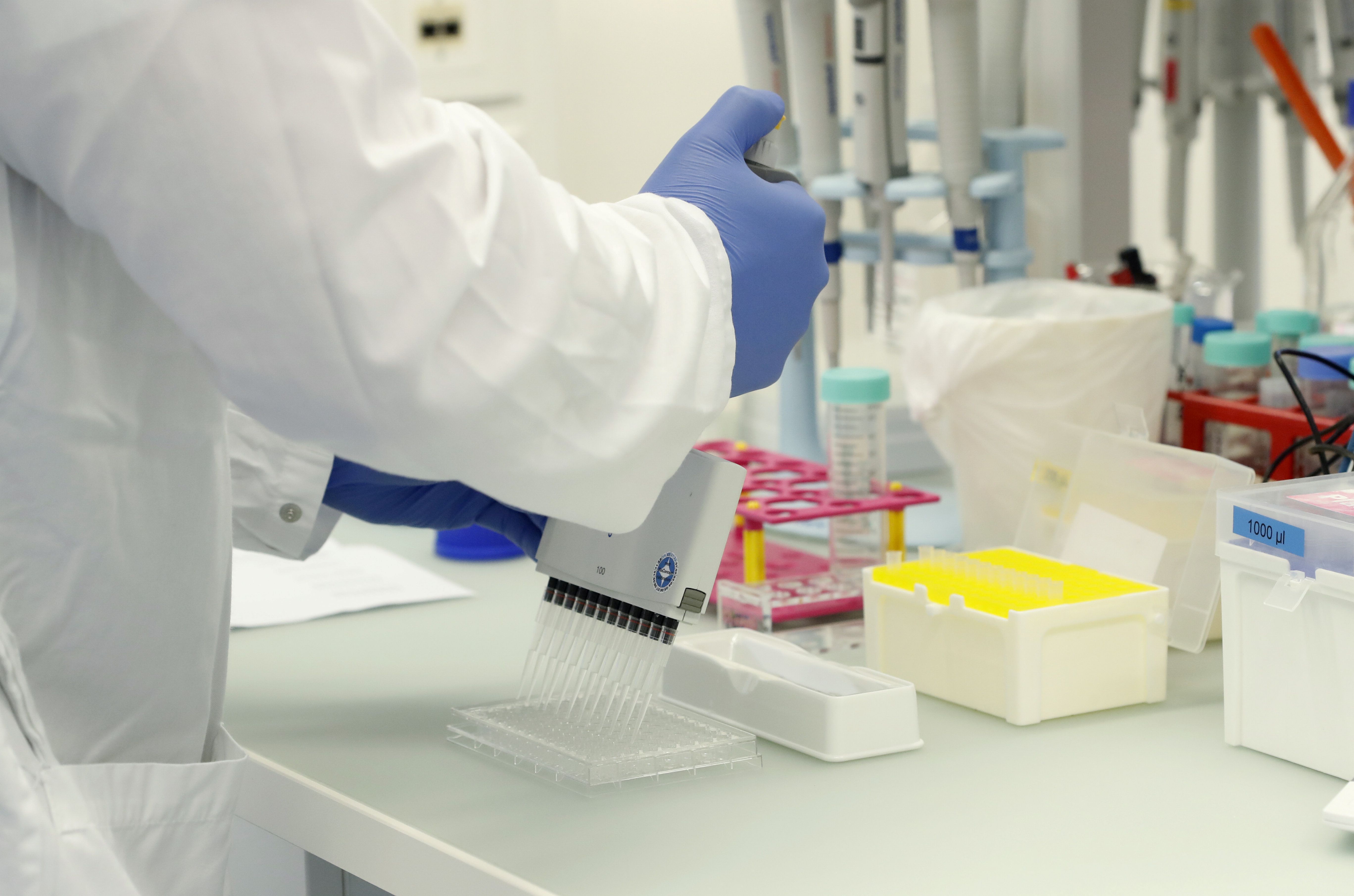 A laboratory technician is seen the Inselspital Universitaetsspital Bern university hospital during researches for a vaccine against the coronavirus disease (COVID-19) in Bern, Switzerland April 22, 2020.