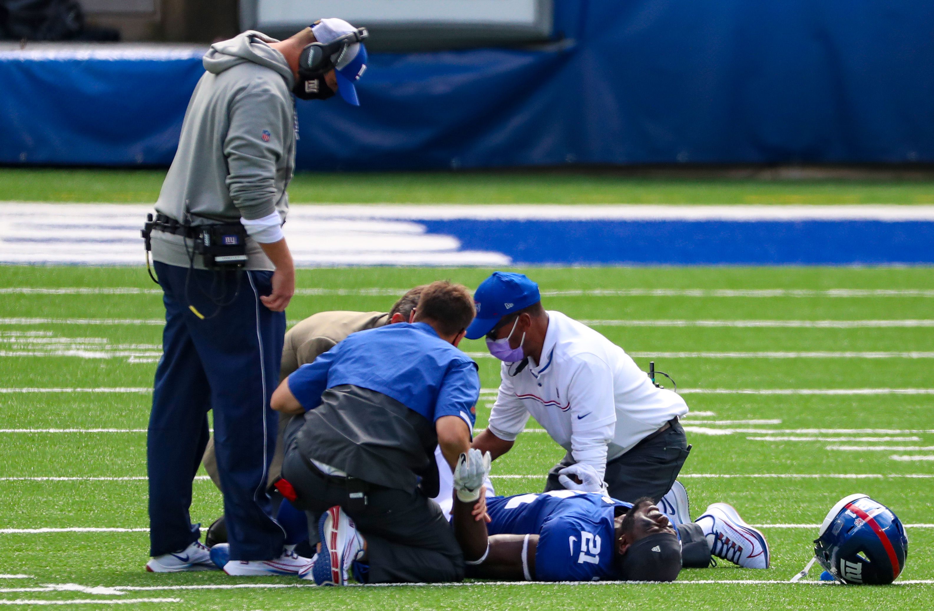 Hello, Trevor Lawrence? Daniel Jones is auditioning for his job as Giants  fall to 0-3