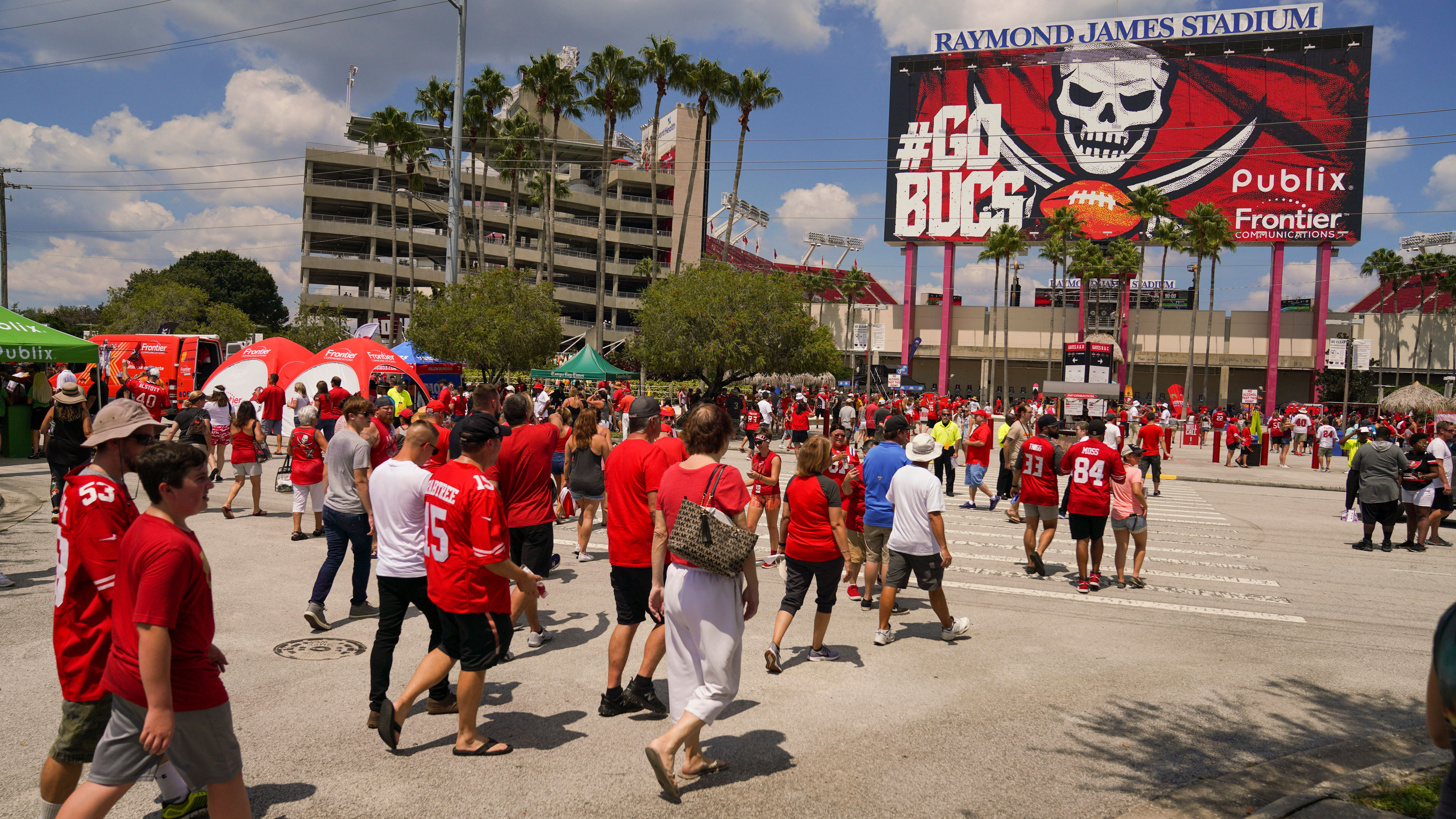 Jaguars vs Buccaneers Tailgate Party