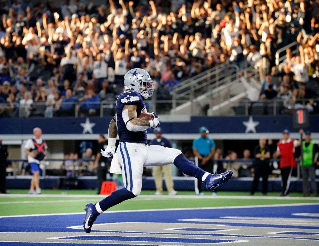 The Cowboys Dak Prescott & Zeke Elliott During a Game At AT&T Stadium 8x10  Photo Picture