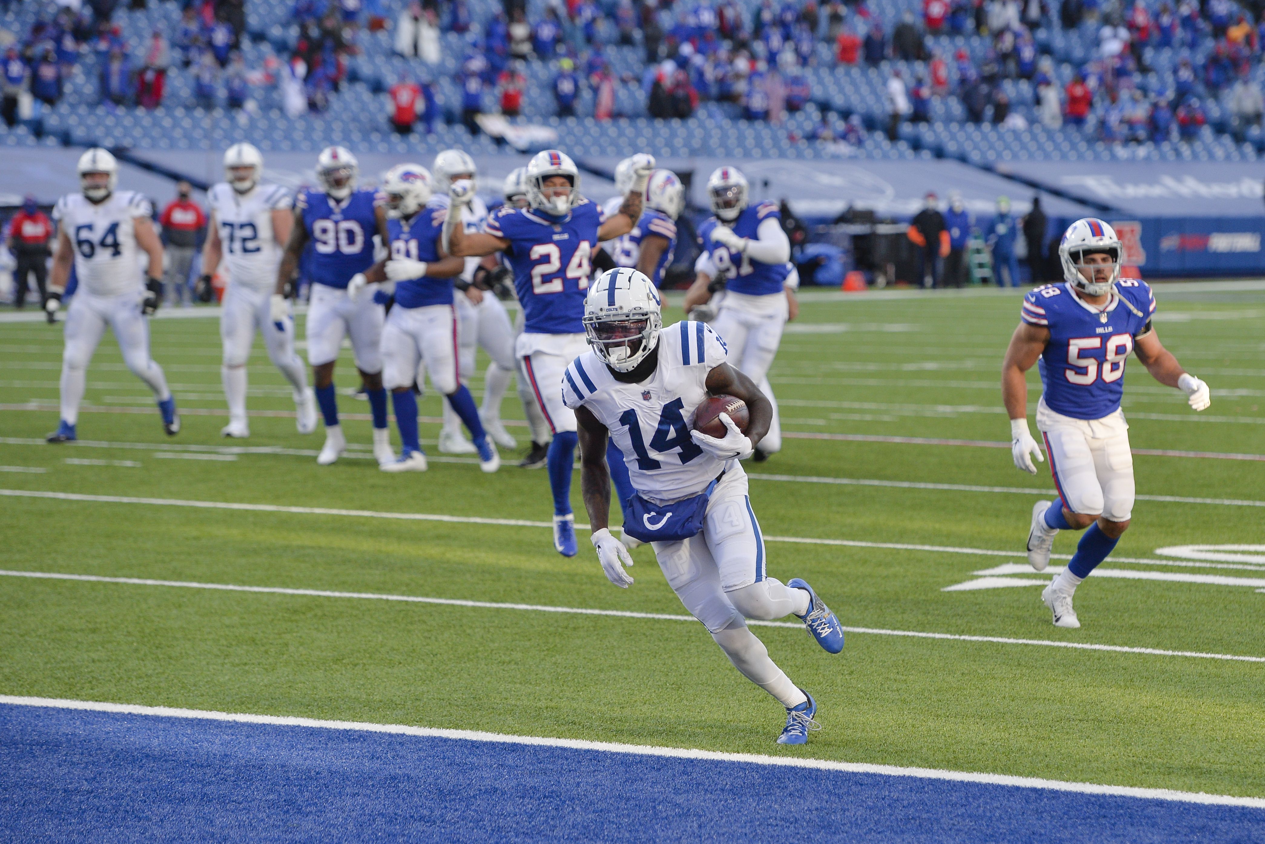 Bills beat Colts 27-24 for first playoff win since 1995