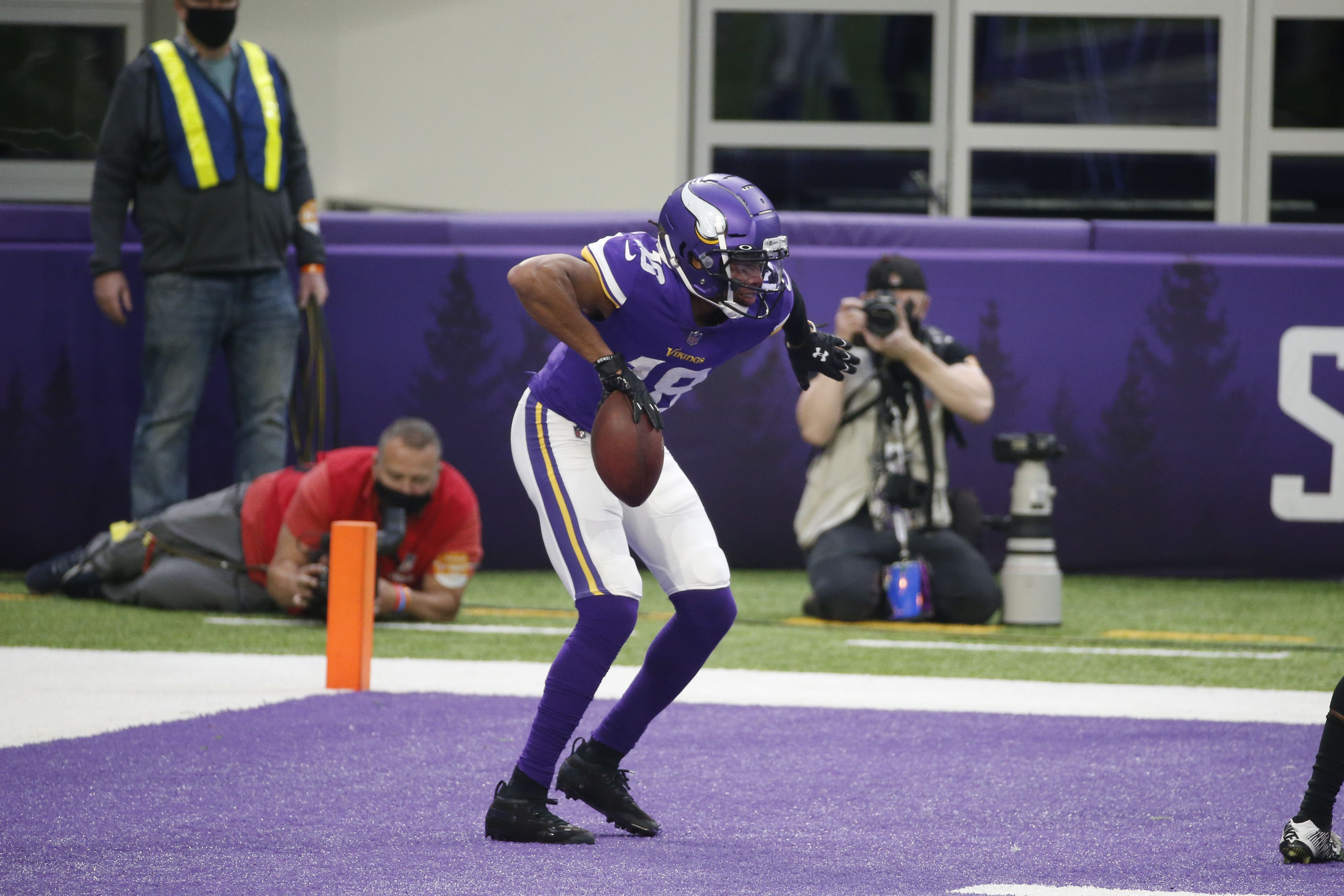 Vikings vs. Lions: Why you should be excited to watch this