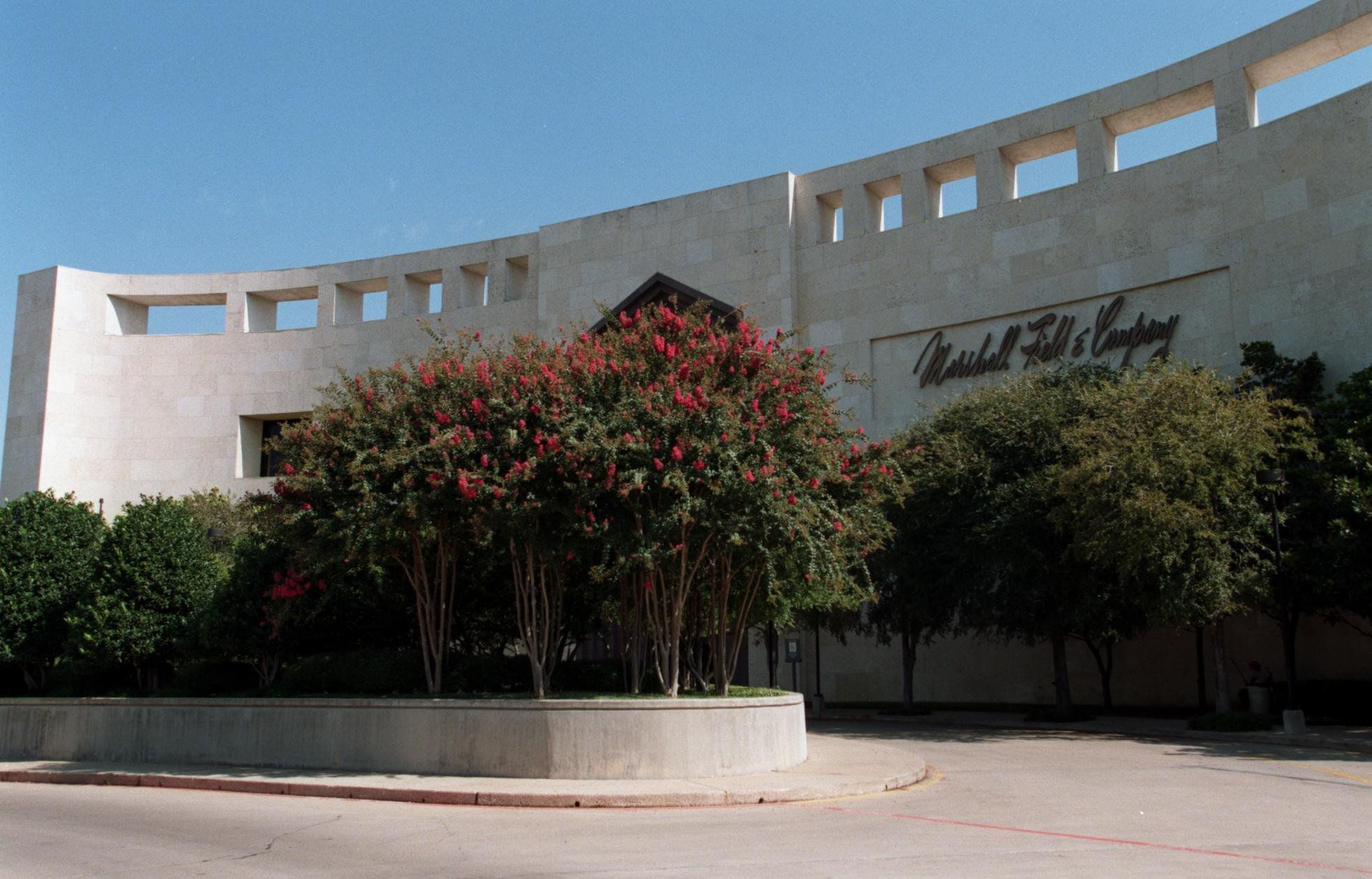 Belk Brings “Modern Southern Style” to Dallas