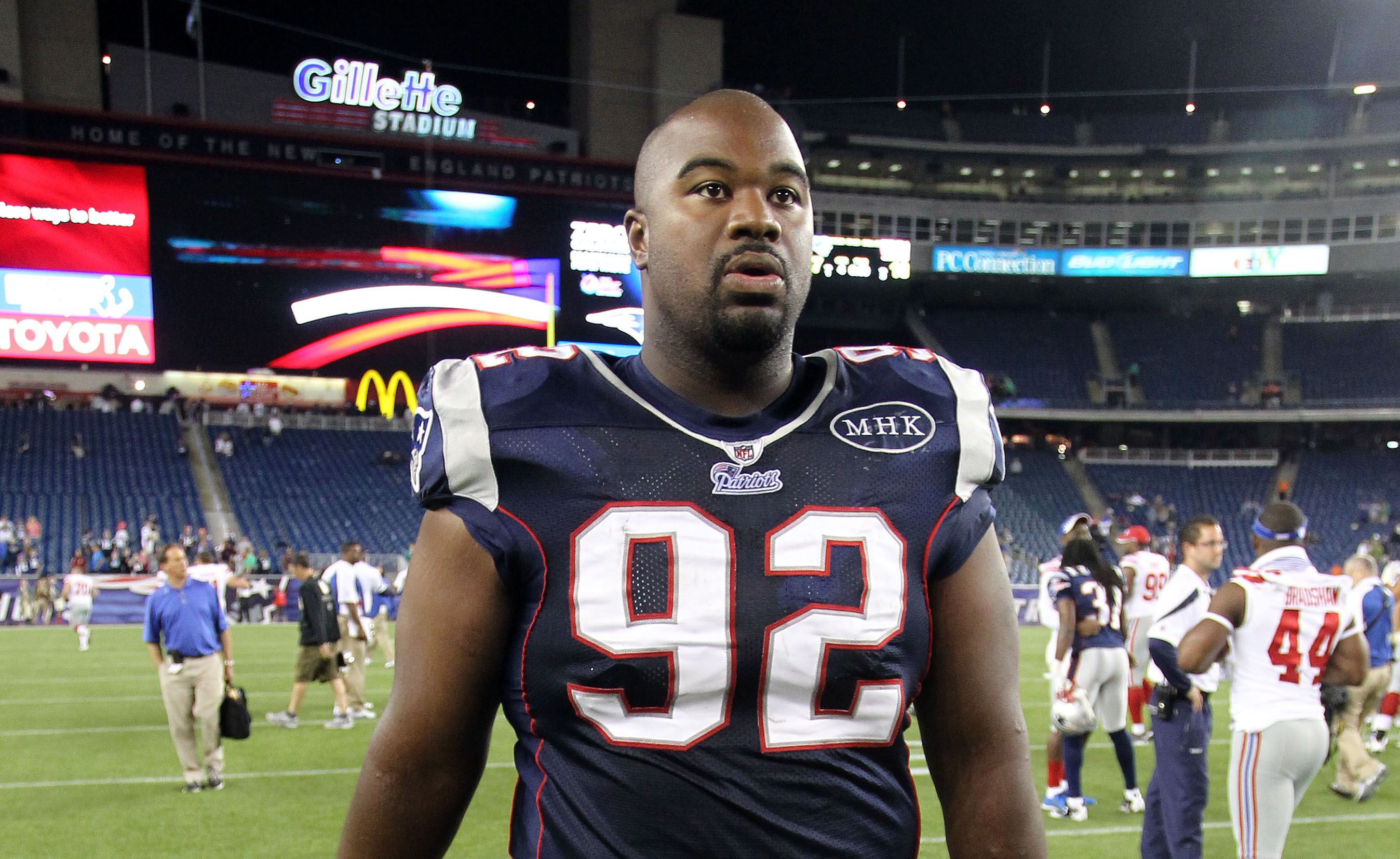 Albert Haynesworth suffers kidney failure: Former Patriots DT in need of a  donor 