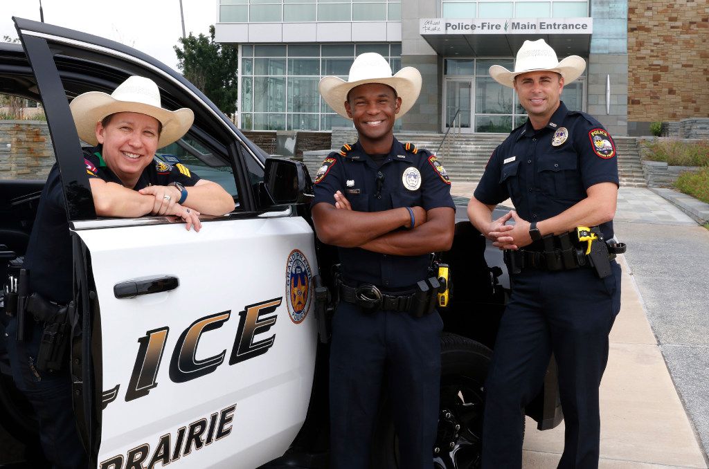 The West moves east as Grand Prairie police sport cowboy hats