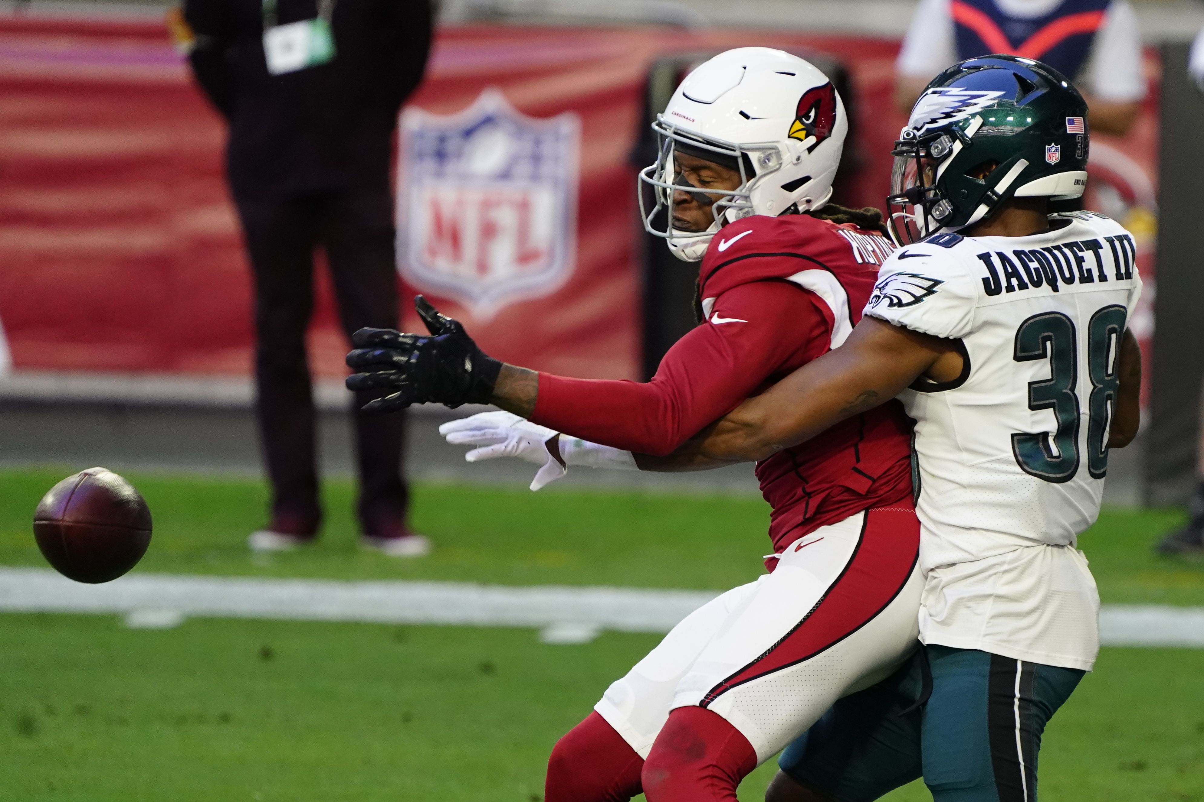 Ex-Penn State Football Miles Sanders breaks off 82-yard TD for Eagles