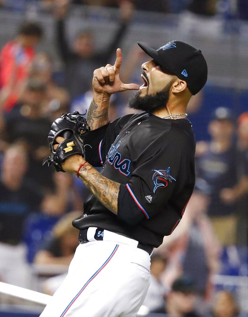 Latest On Sergio Romo - MLB Trade Rumors