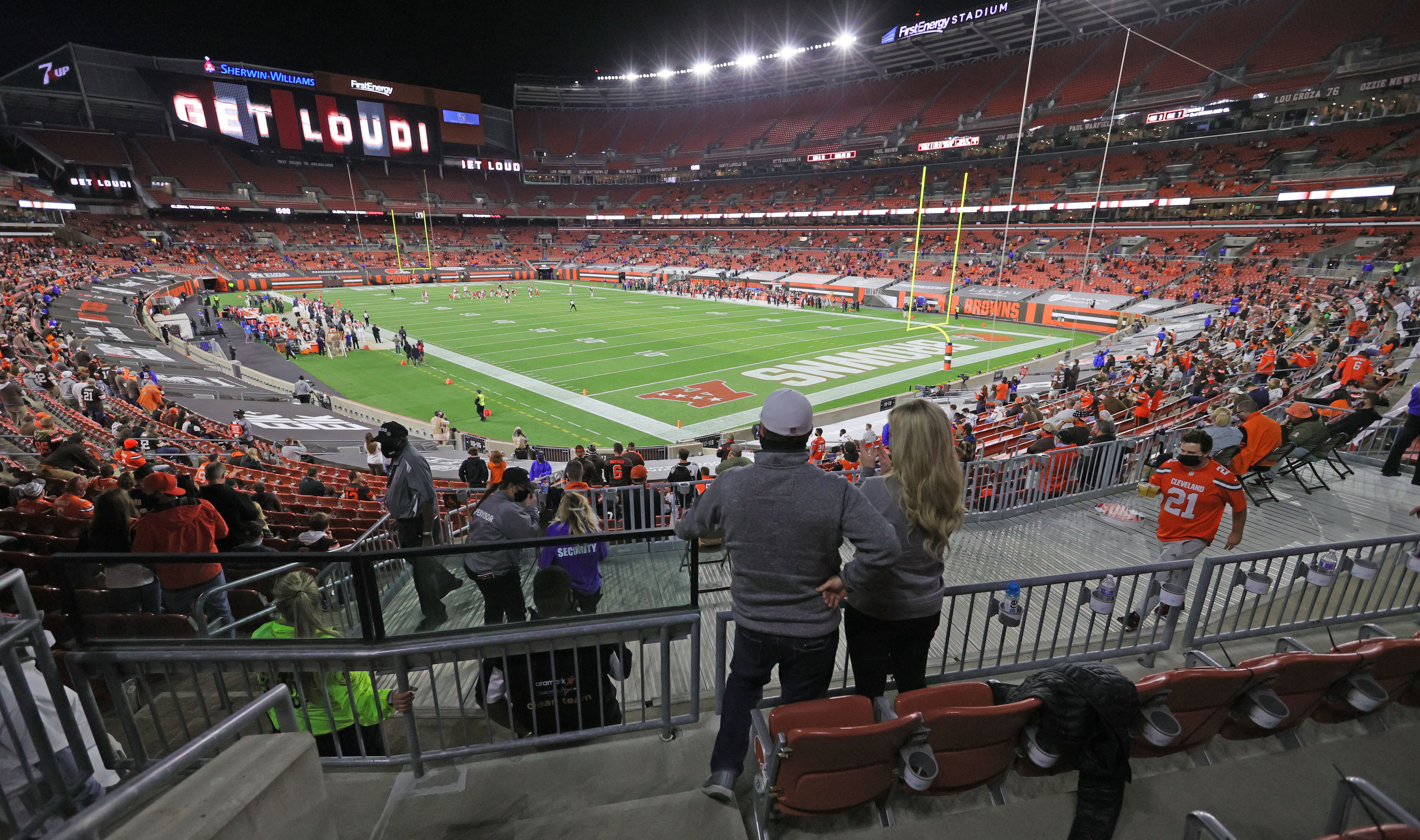 FirstEnergy Stadium employees violated Ohio coronavirus alcohol sales  restrictions during Cleveland Browns home game, state says 