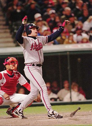 Braves Flashback: David Justice goes from hated to hero in one swing (also  Atlanta wins World Series) - Battery Power