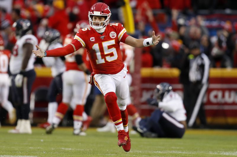 Texans lose 24-point lead as Chiefs advance with 51-31 win