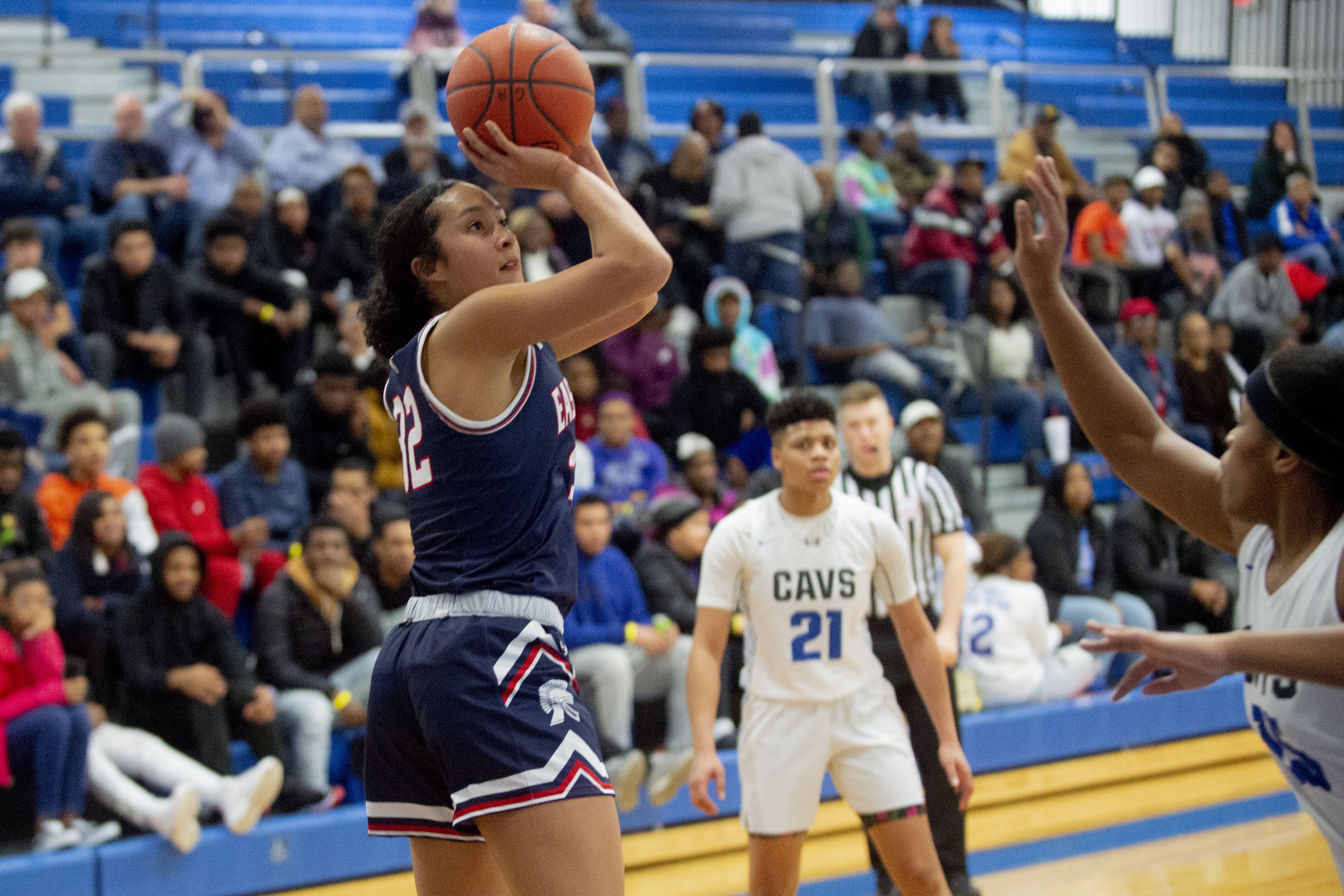From backyard to the big court: East Lansing High's Aaliyah Nye