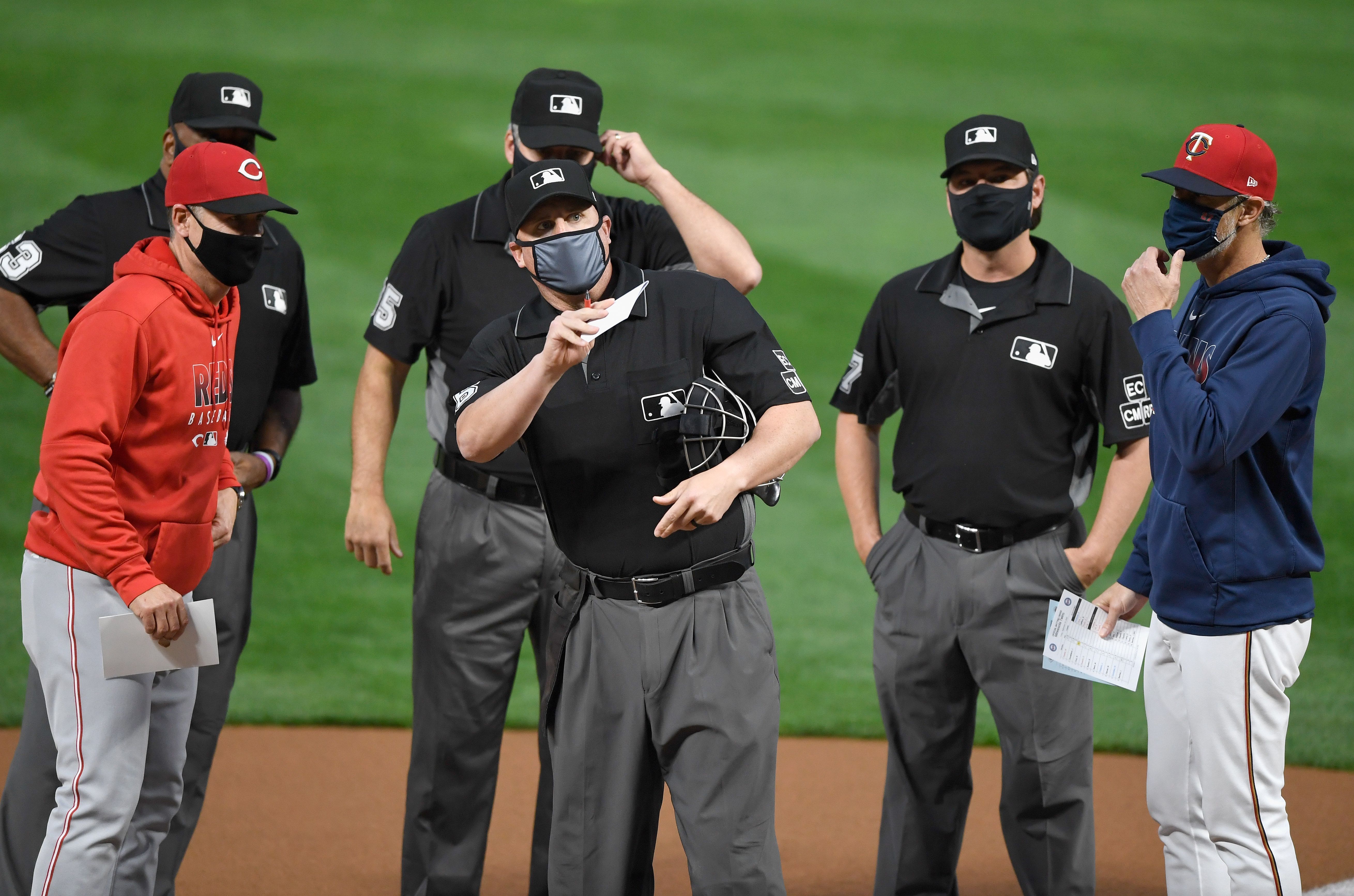 Get to know Miami Marlins bench coach Luis Urueta