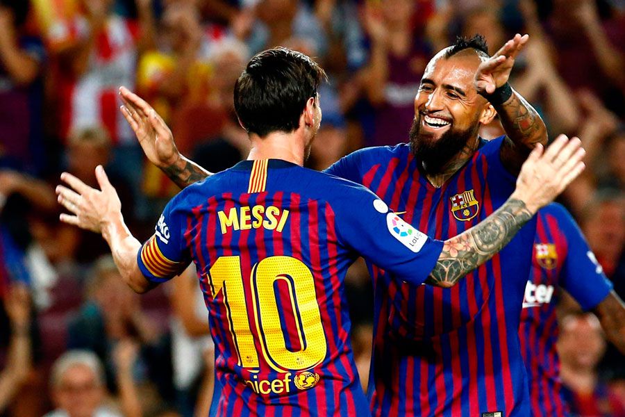 Arturo Vidal, Lionel messi, Barcelona