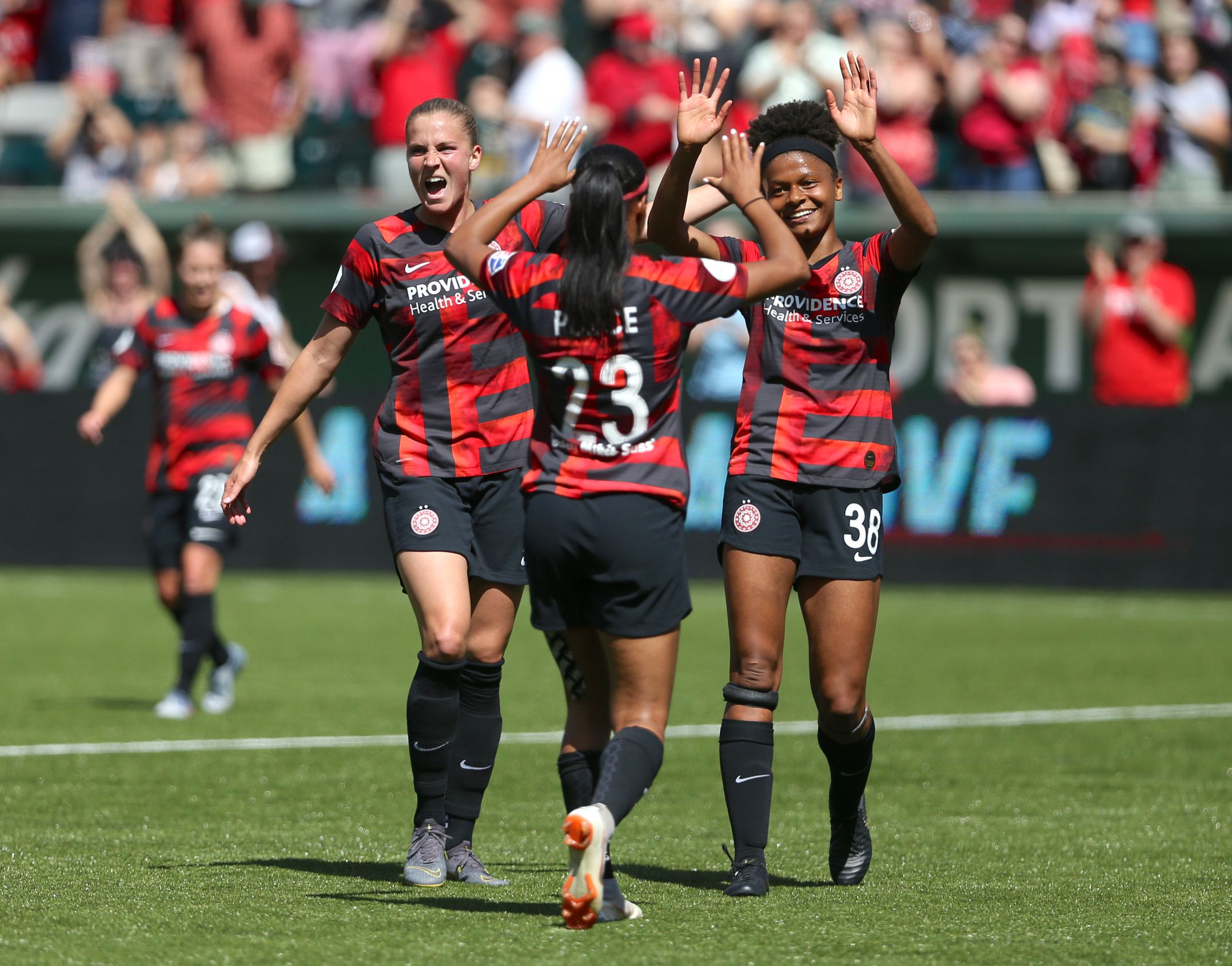 A better strategy for women's soccer: Steve Duin column