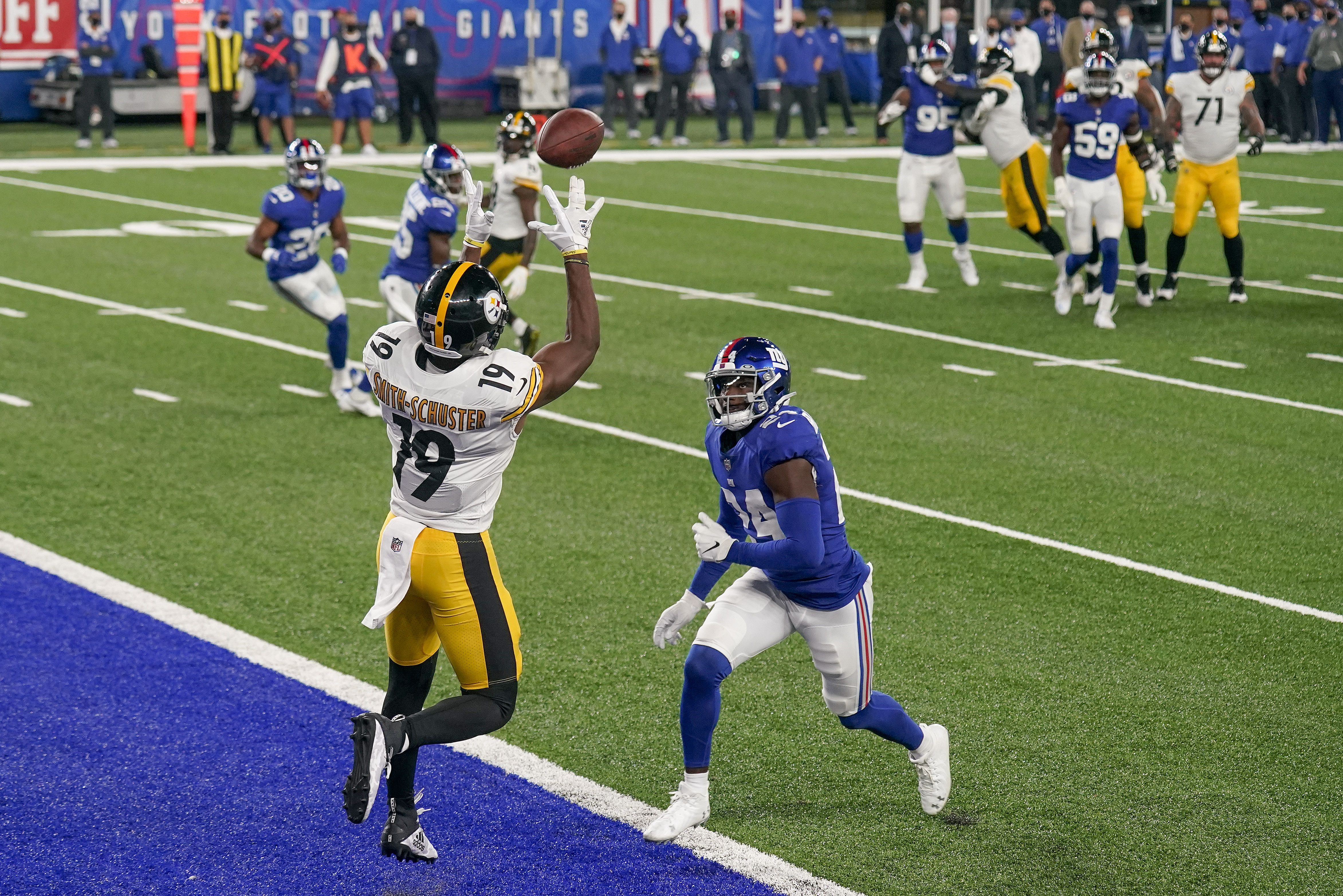 Benny Snell ready to carry the load again for Steelers with James Conner out