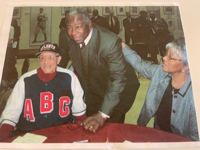 Meeting Hank Aaron: Atlanta fans share their stories