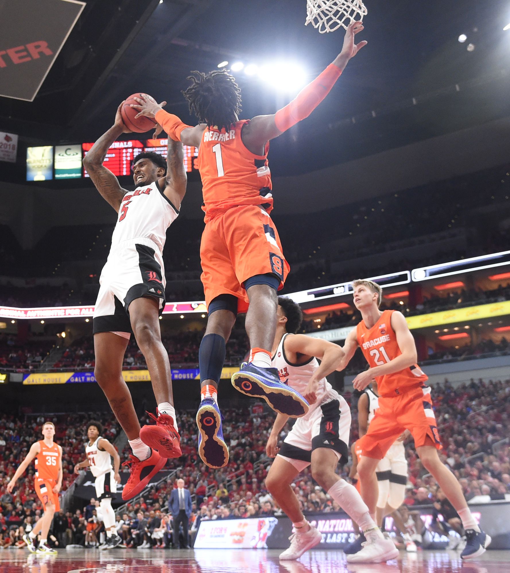 Louisville suffers blow-out loss at the hands of Syracuse