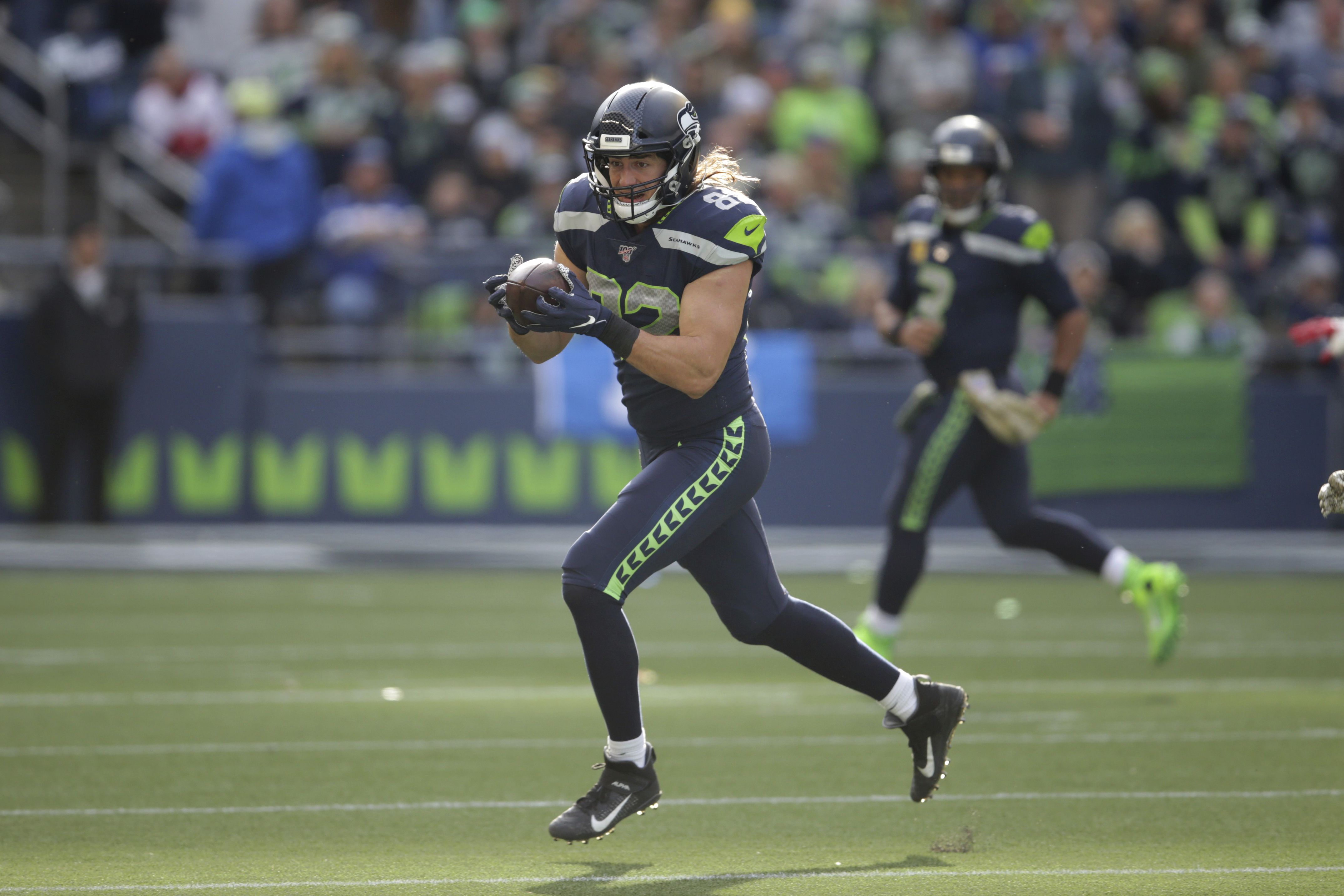 Buccaneers vs Seahawks live score & H2H