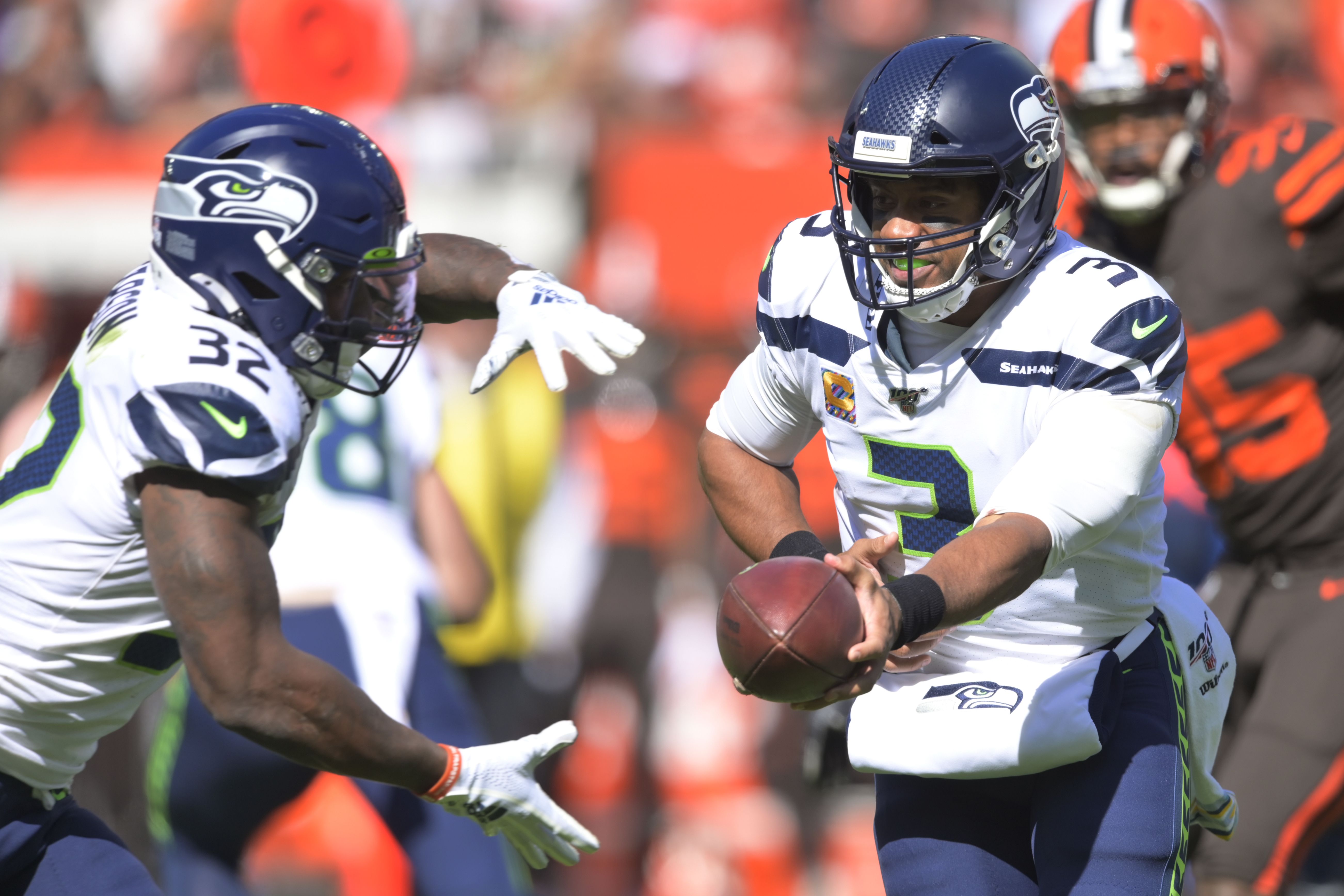 49ers might be riding a wave, but Seahawks have knocked them off