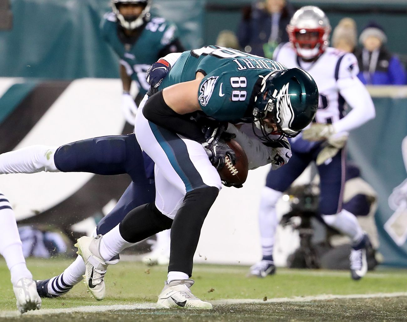 Replacing Jon Dorenbos with Rick Lovato wasn't a snap decision for Eagles