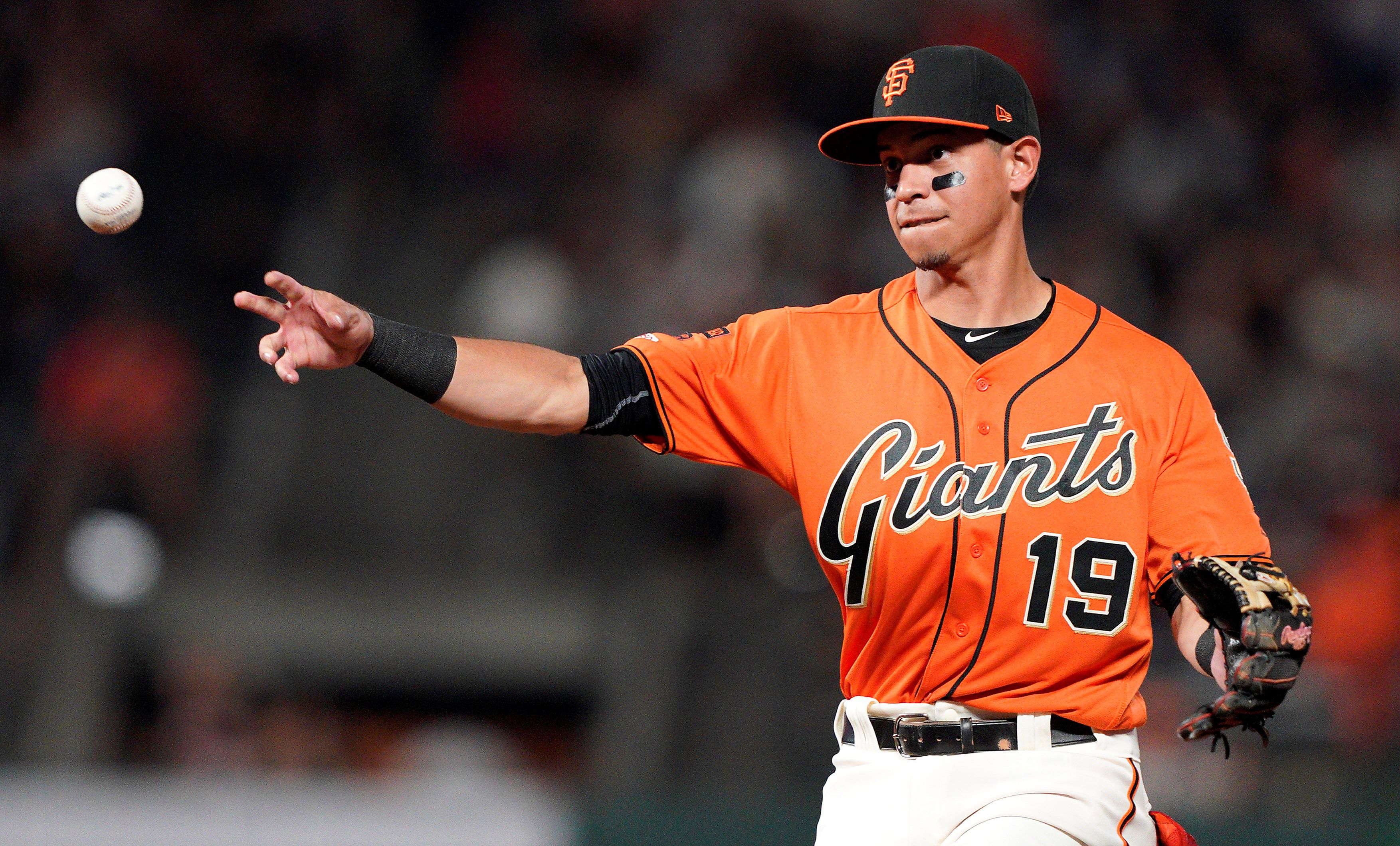 HAS HONDURAS NATIVE MAURICIO DUBON BECOME THE GIANTS SECRET TO