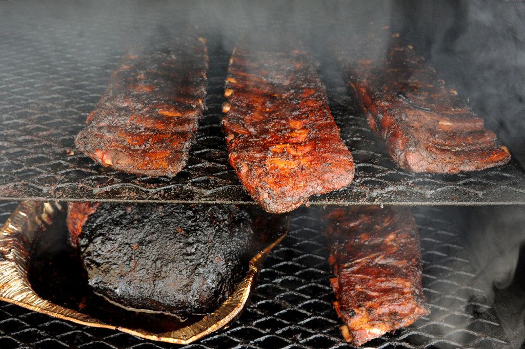 Photos Battle Of The Pitmasters Serves Up A Delicious And Slow