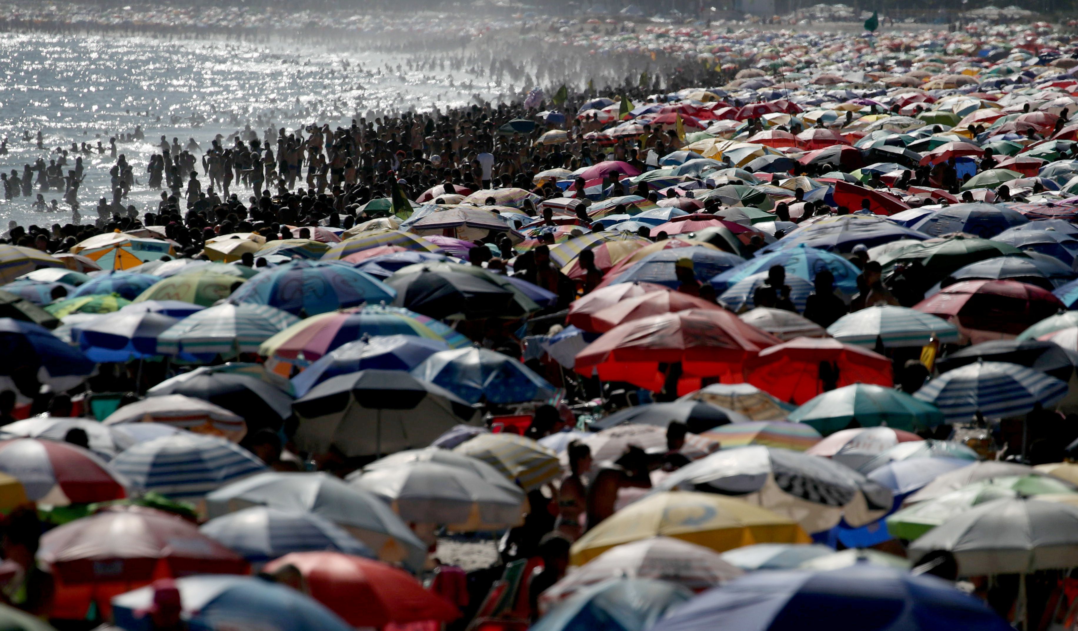 Outbreak of the coronavirus disease (COVID-19) in Rio de Janeiro