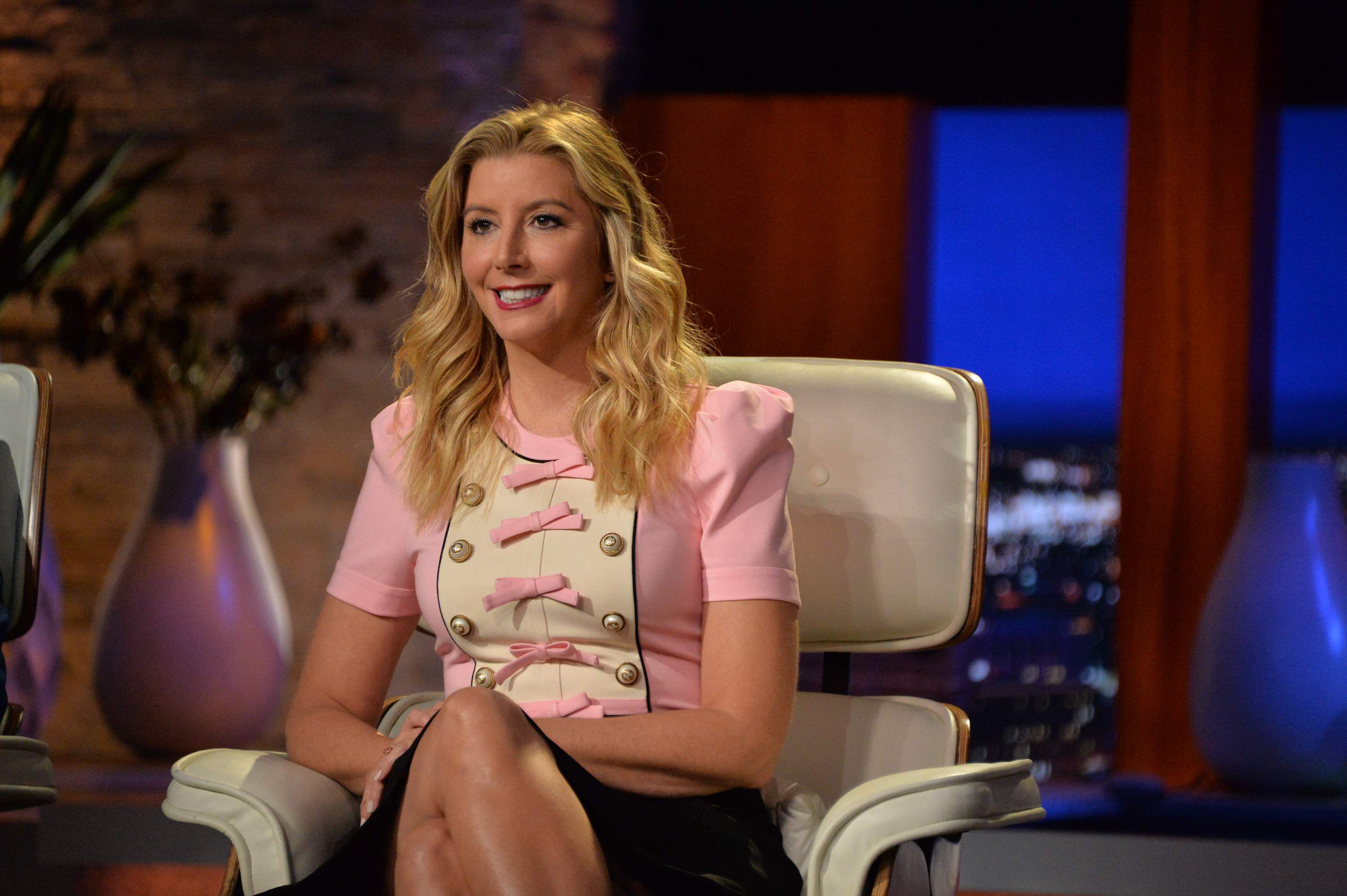 We chat live with SPANX founder and CEO Sara Blakely about arm