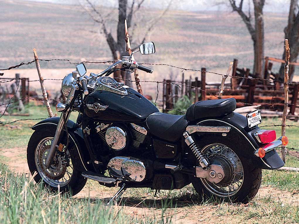 band cowboy forsøg Buying A Used Motorcycle: 1998-2004 Kawasaki Vulcan VN800a | Motorcycle  Cruiser