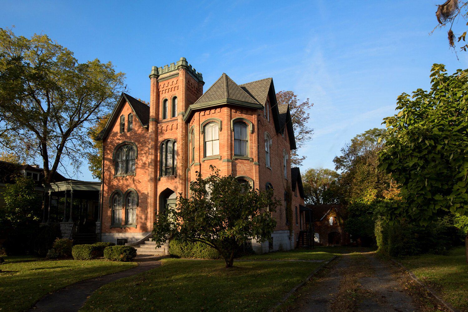 For Sale In Upstate Ny Fixer Upper Civil War Mansion For