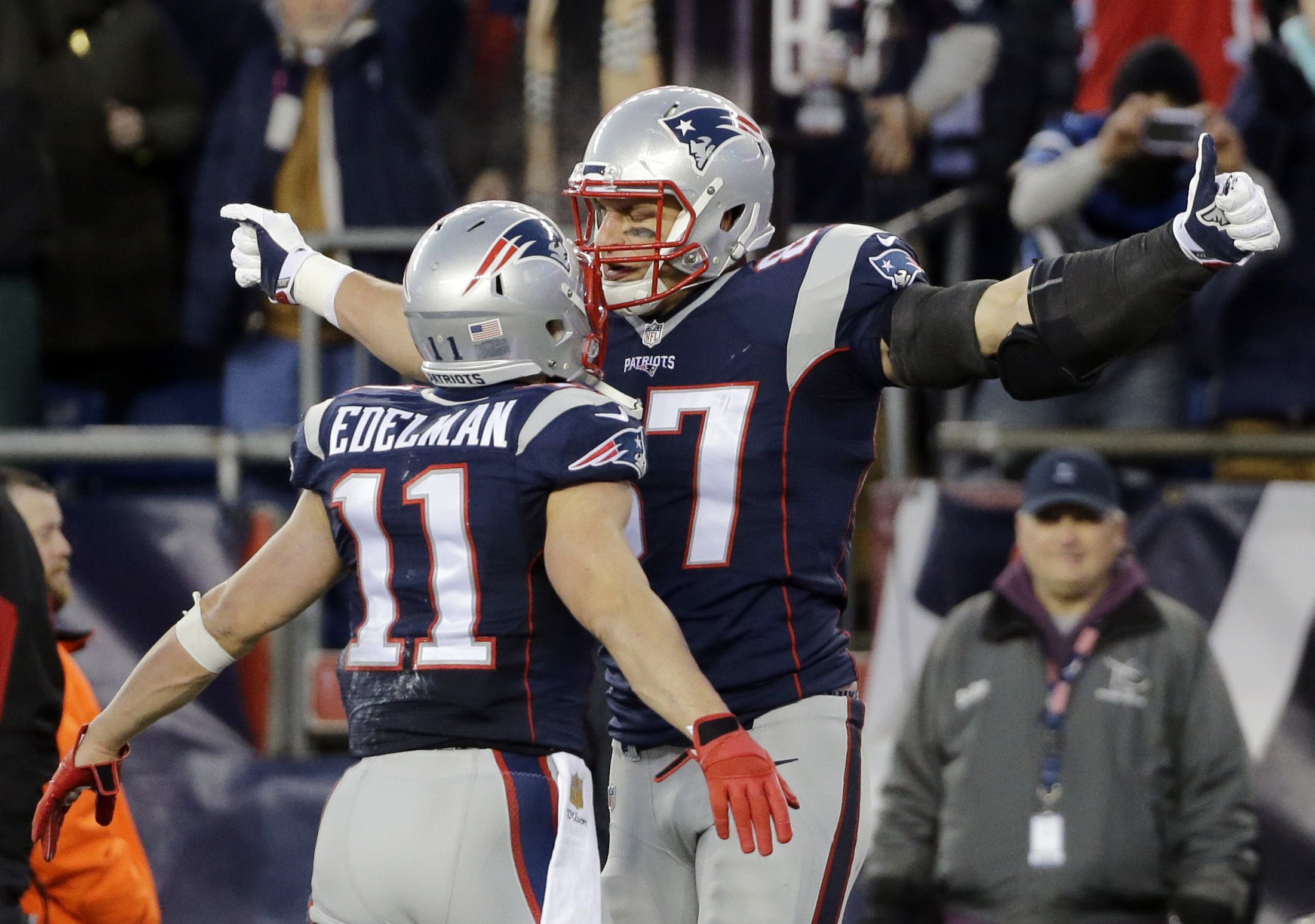 Rob Gronkowski gives Julian Edelman a '69 percent chance' of